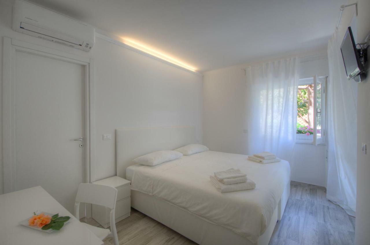 Rione San Carlo Hotel Finale Ligure Exterior foto